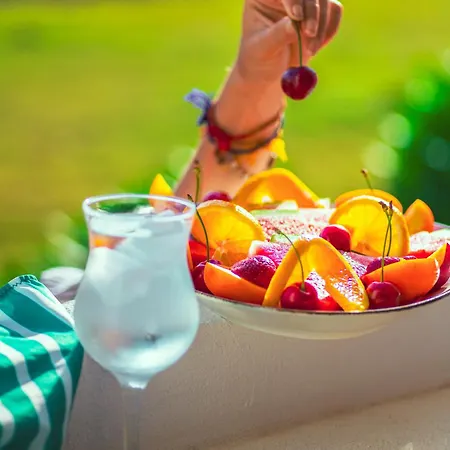 Отель Feri Surf Club