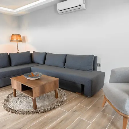 Отель Feri Surf Club