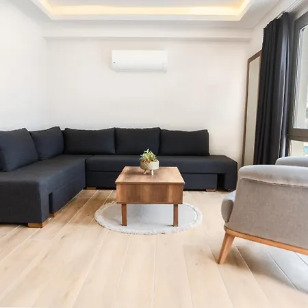 Отель Feri Surf Club *