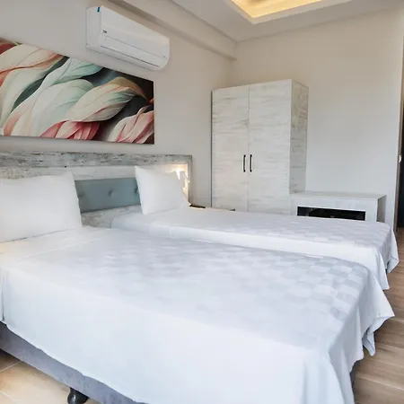 Hotel Feri Surf Club