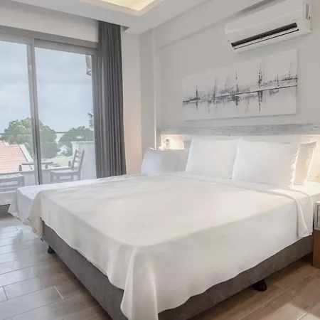 Отель Feri Surf Club *