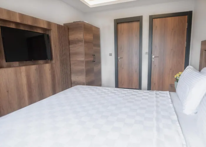 Ξενοδοχείο Feri Surf Club *