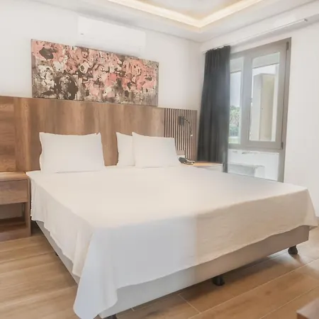 Hotel Feri Surf Club *