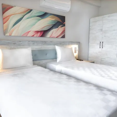 Hotel Feri Surf Club *