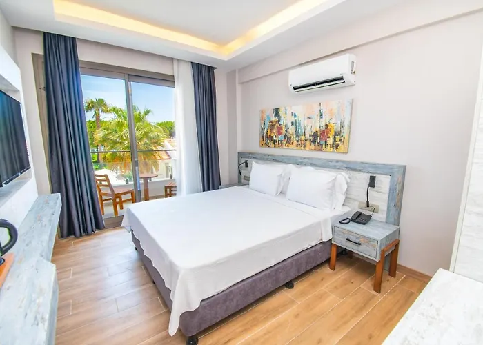 Hotel Feri Surf Club