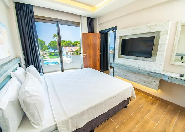 Hotel Feri Surf Club